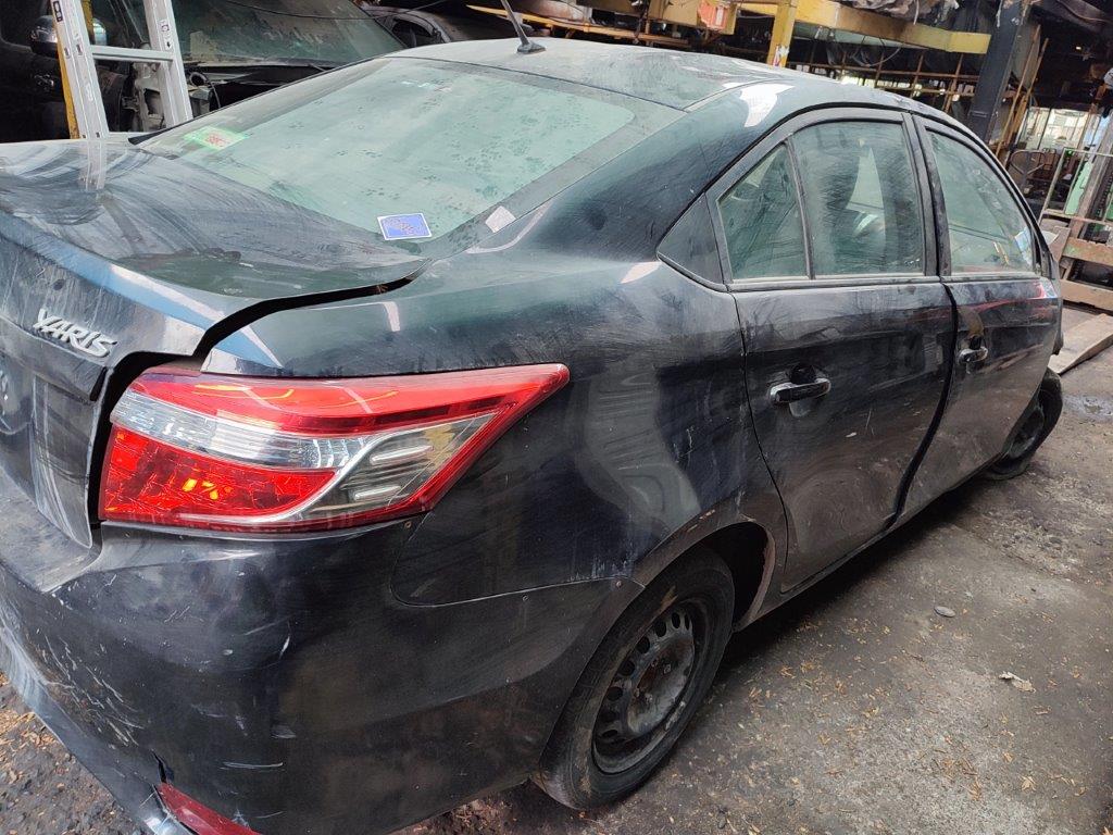  Toyota YARIS 2013    EN DESARME
